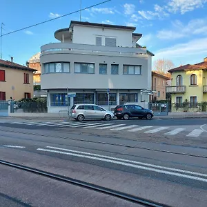 marconi-house.hotelinveneto.com/